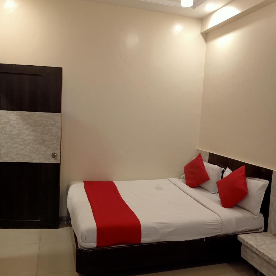 Hotel Palkhi Ширди Экстерьер фото